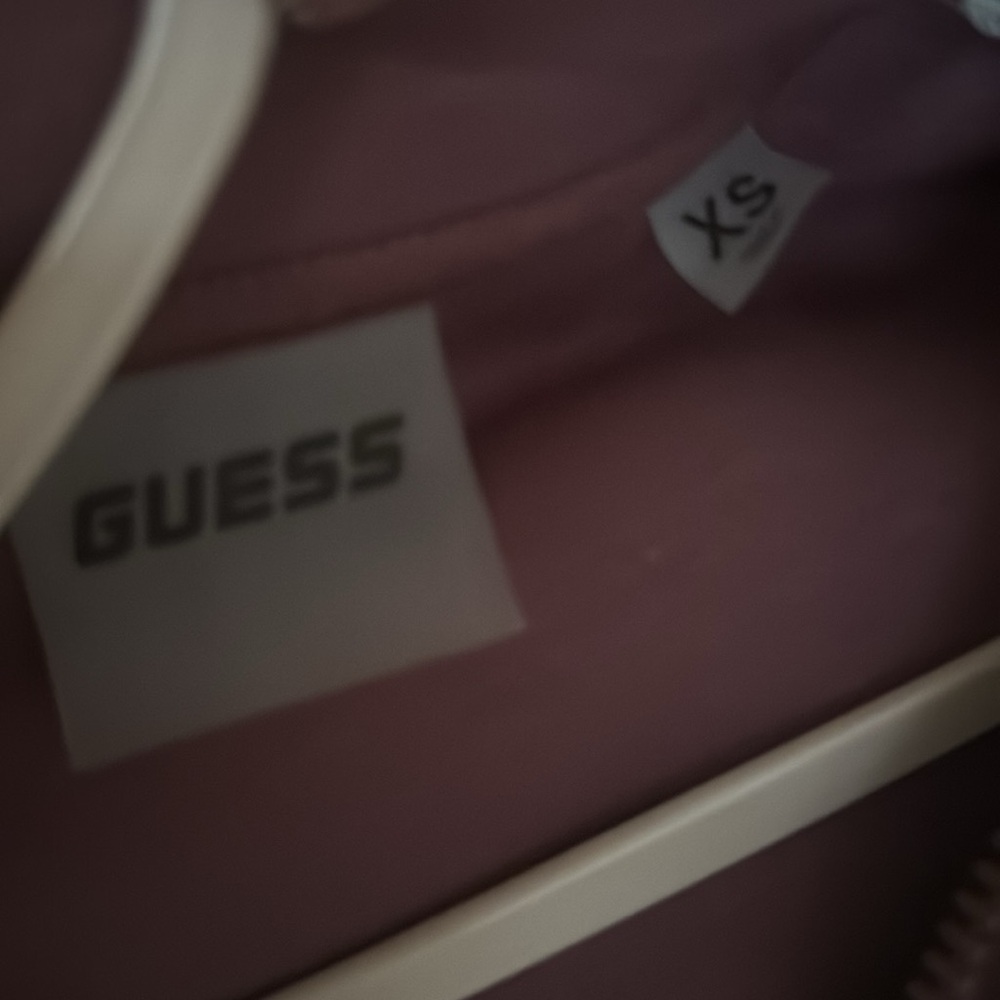 Guess light jacket 💖 - Picture 3 of 4